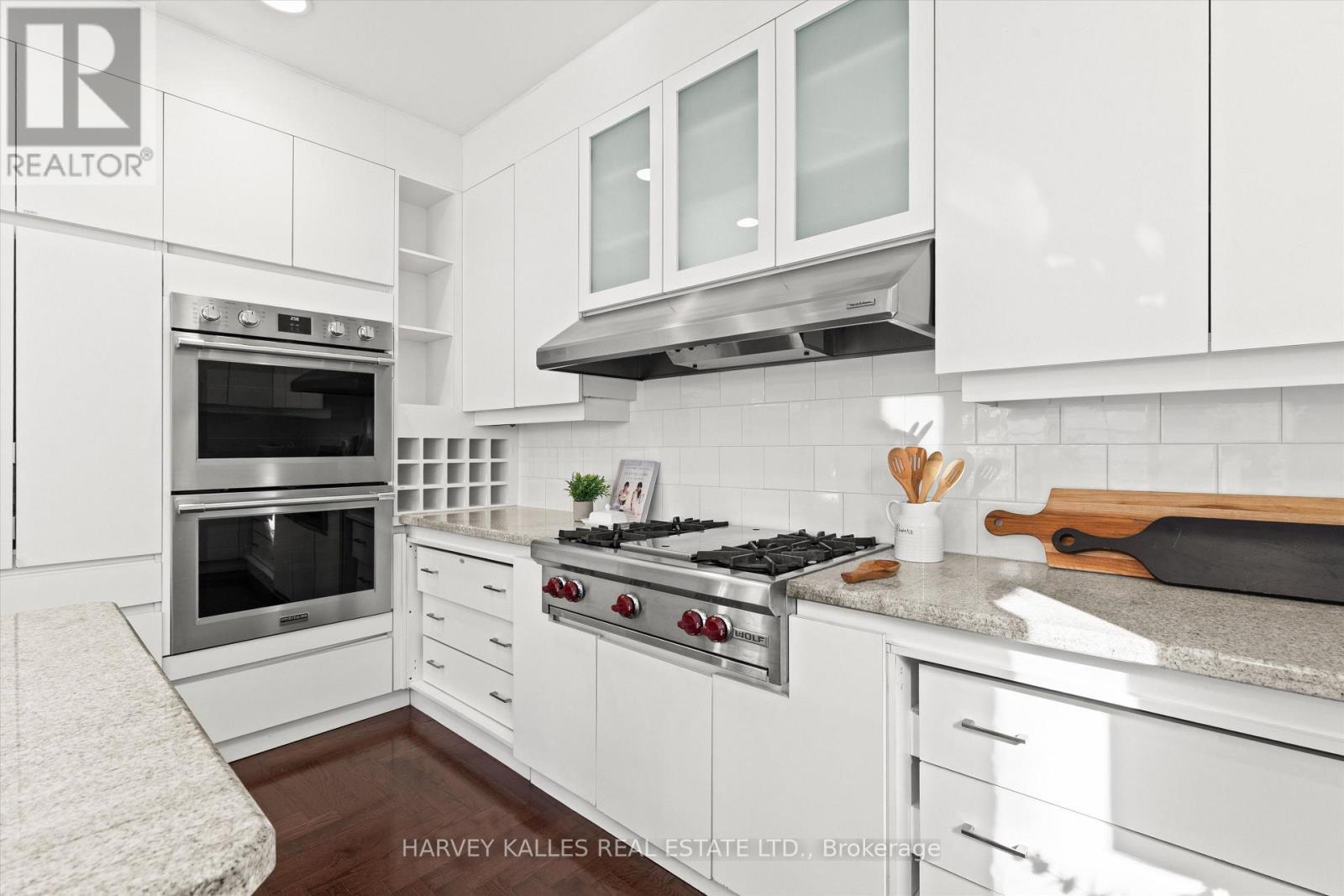 111 Laurelcrest Avenue, Toronto, ON photo 22