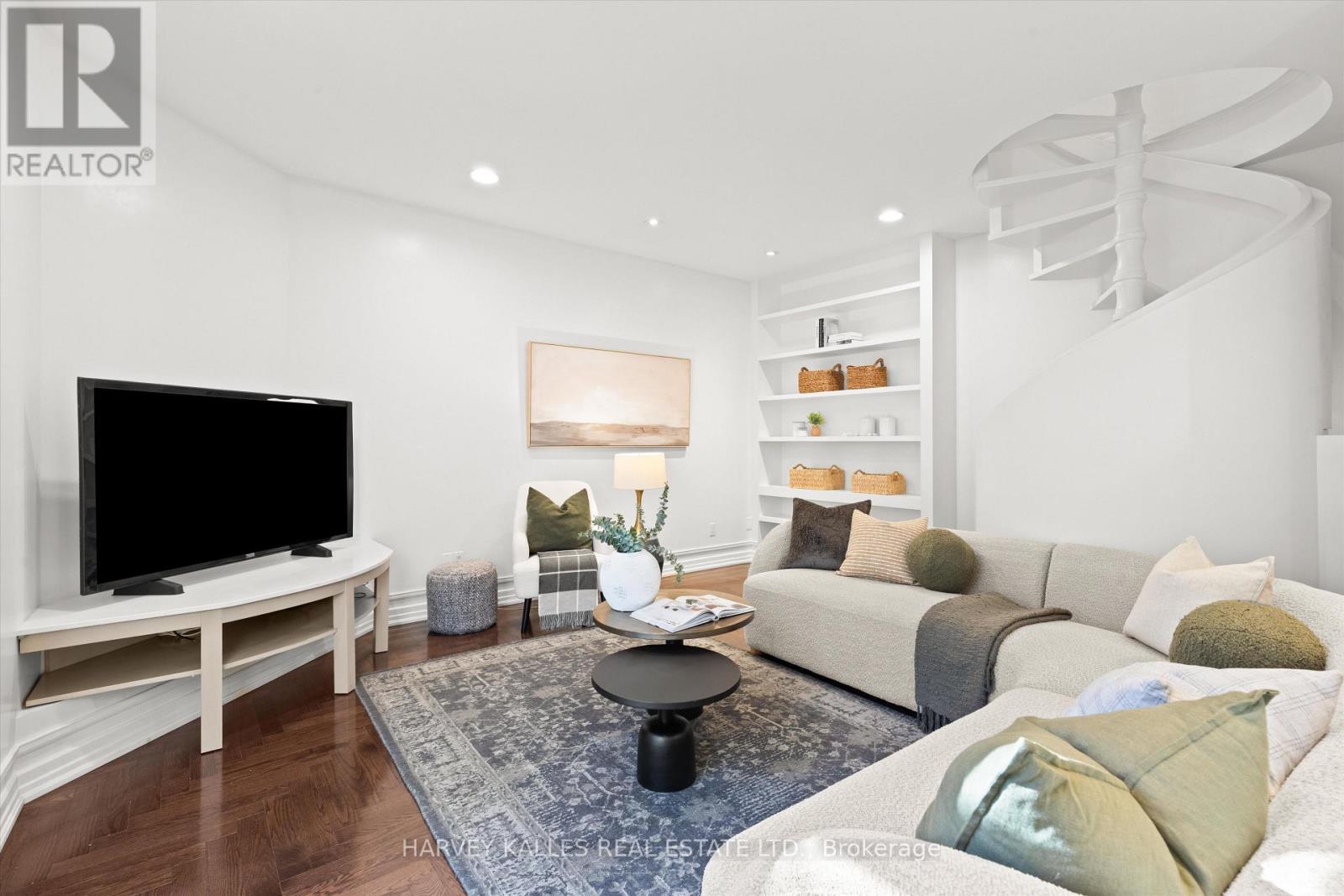 111 Laurelcrest Avenue, Toronto, ON photo 24