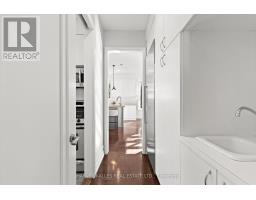 Family room - 111 Laurelcrest Avenue, Toronto, ON M3H2B2 Photo 16