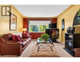 Primary Bedroom - 3620 Dover Ridge Drive Se, Calgary, AB T2B2B4 Photo 7