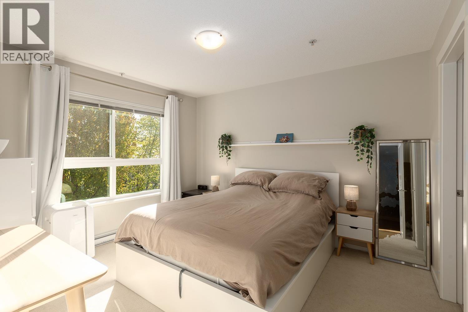 214 3082 DAYANEE SPRINGS BOULEVARD, Coquitlam - Image 1