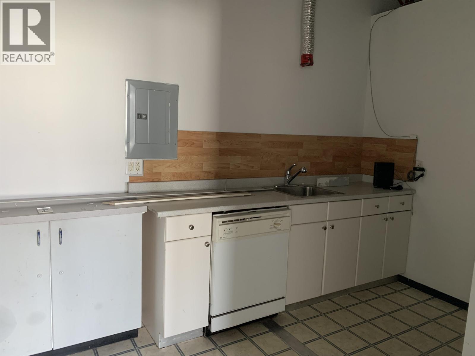 20172 113B Unit 12 photo 4
