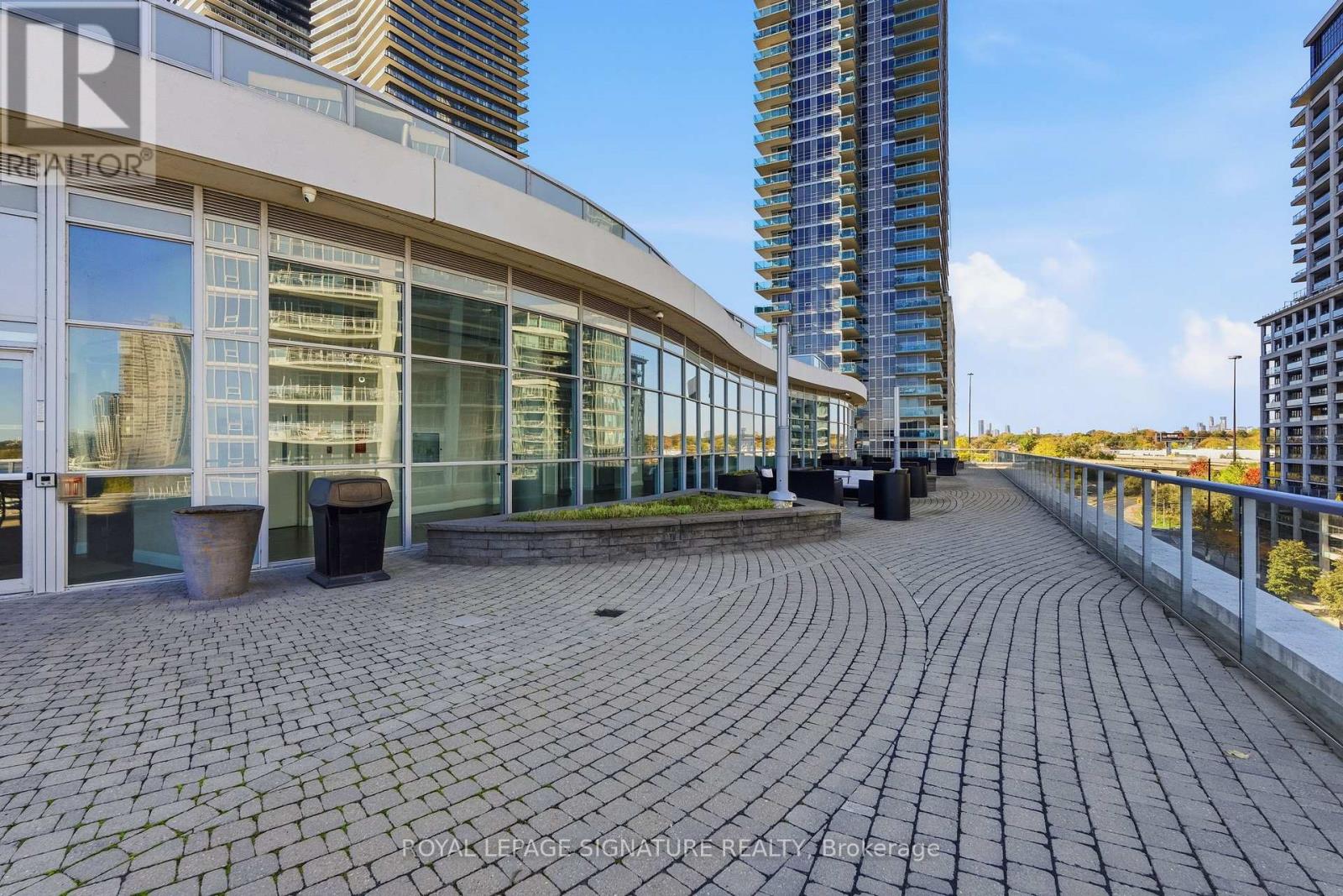 330- 80 Marine Parade Drive, Toronto, ON photo 35