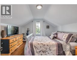 1276 Douglas Road, Burnaby, BC V5C4Z9 Photo 9