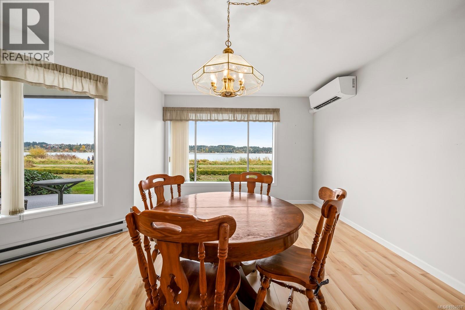 104 2970 Cliffe Ave, Courtenay - Image 1