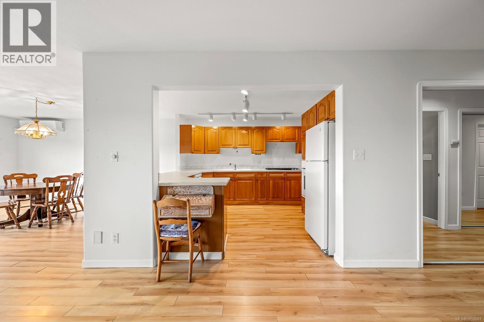 104 2970 Cliffe Ave, Courtenay - Image 1