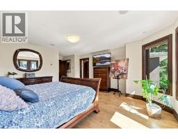 803 25 Avenue Nw, Calgary, AB T2M2B4 Photo 24