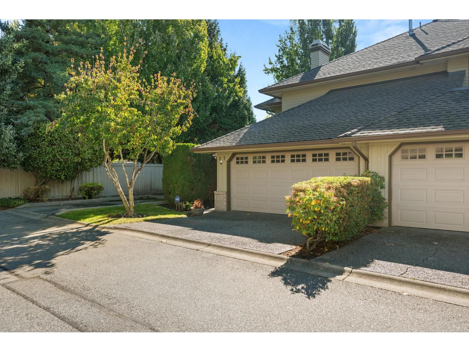 17 15860 82 AVENUE, Surrey - Image 1