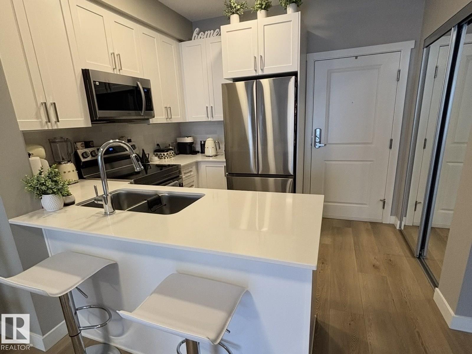 #318 12804 140 Avenue AV NW NW, Edmonton, Alberta, T6V0M3