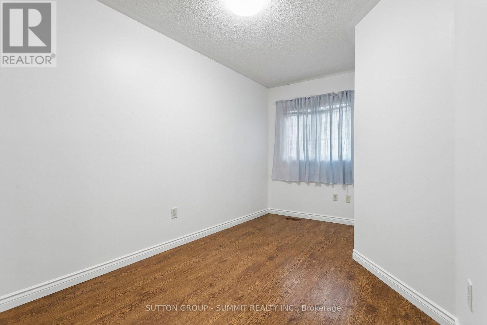 167 TRUDEAU AVENUE E - 23