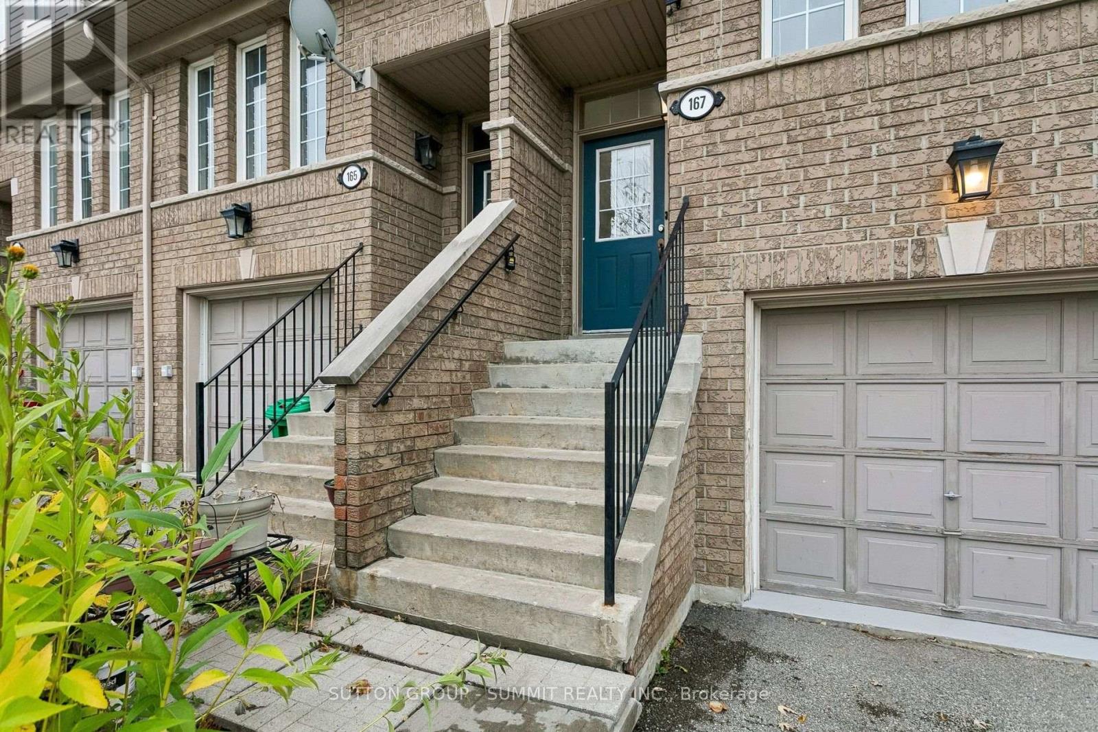 167 Trudeau Avenue East, Mississauga, ON photo 3