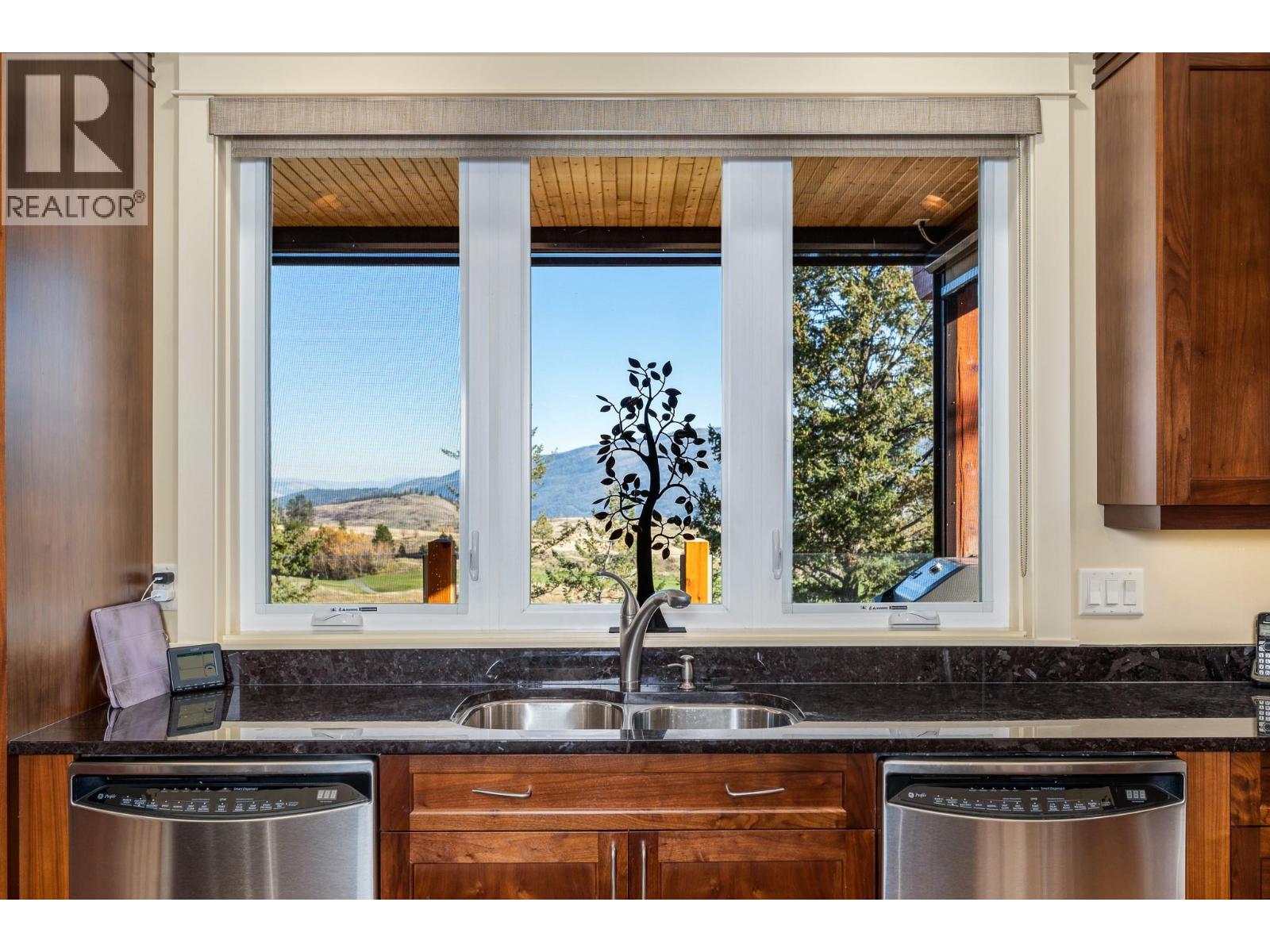 532 Falcon Point Way, Vernon - Image 1