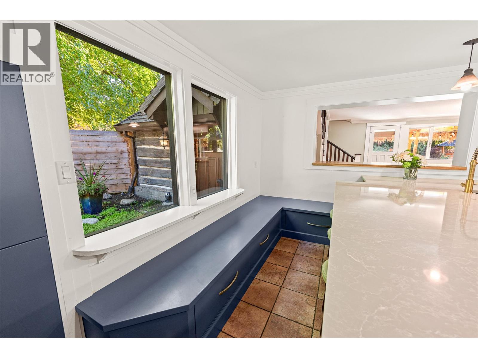863 Coronado Crescent, Kelowna - Image 1