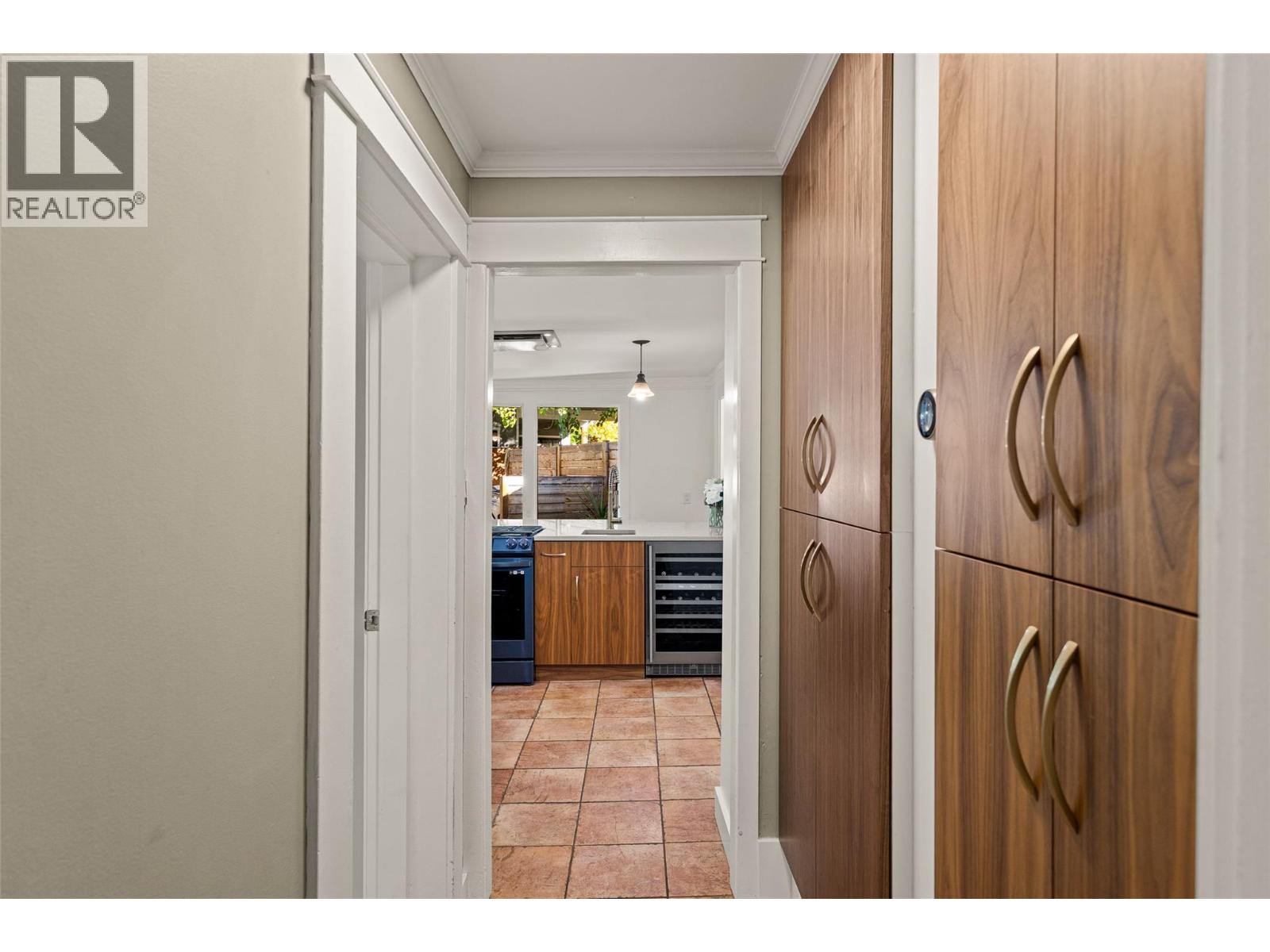 863 Coronado Crescent, Kelowna - Image 1
