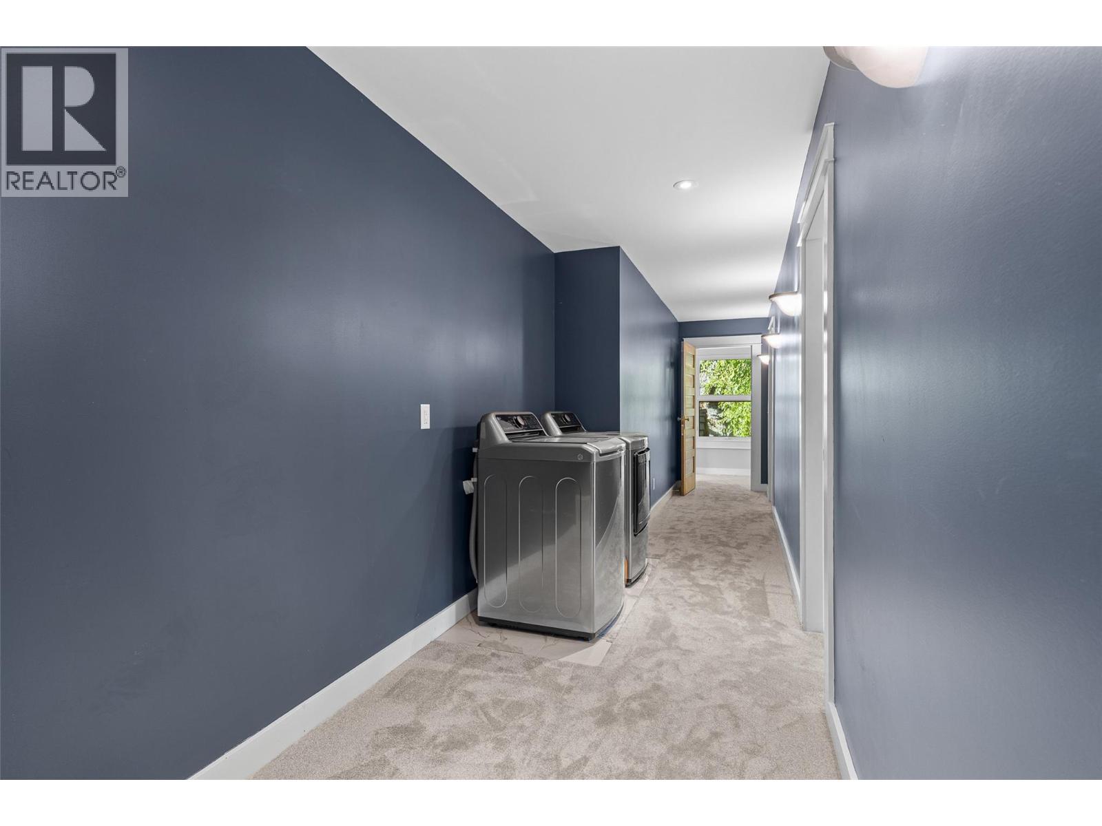 863 Coronado Crescent, Kelowna - Image 1