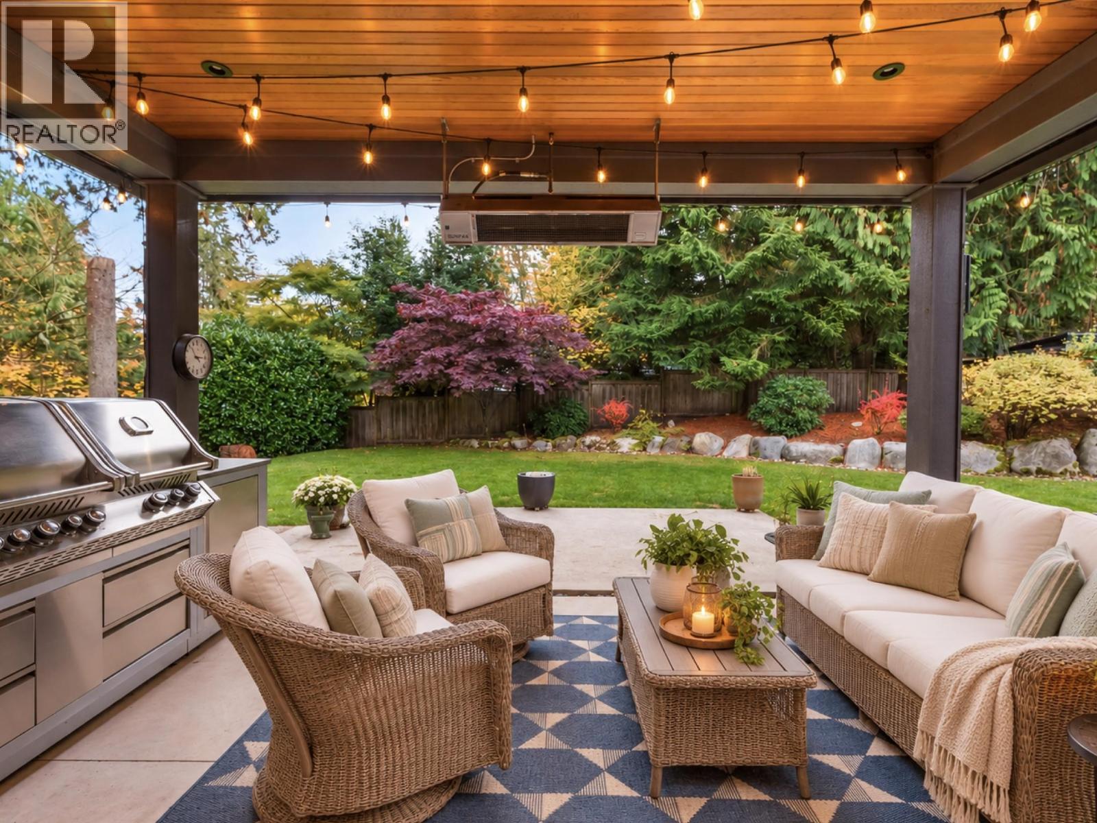 647 E OSBORNE ROAD, North Vancouver - Image 1