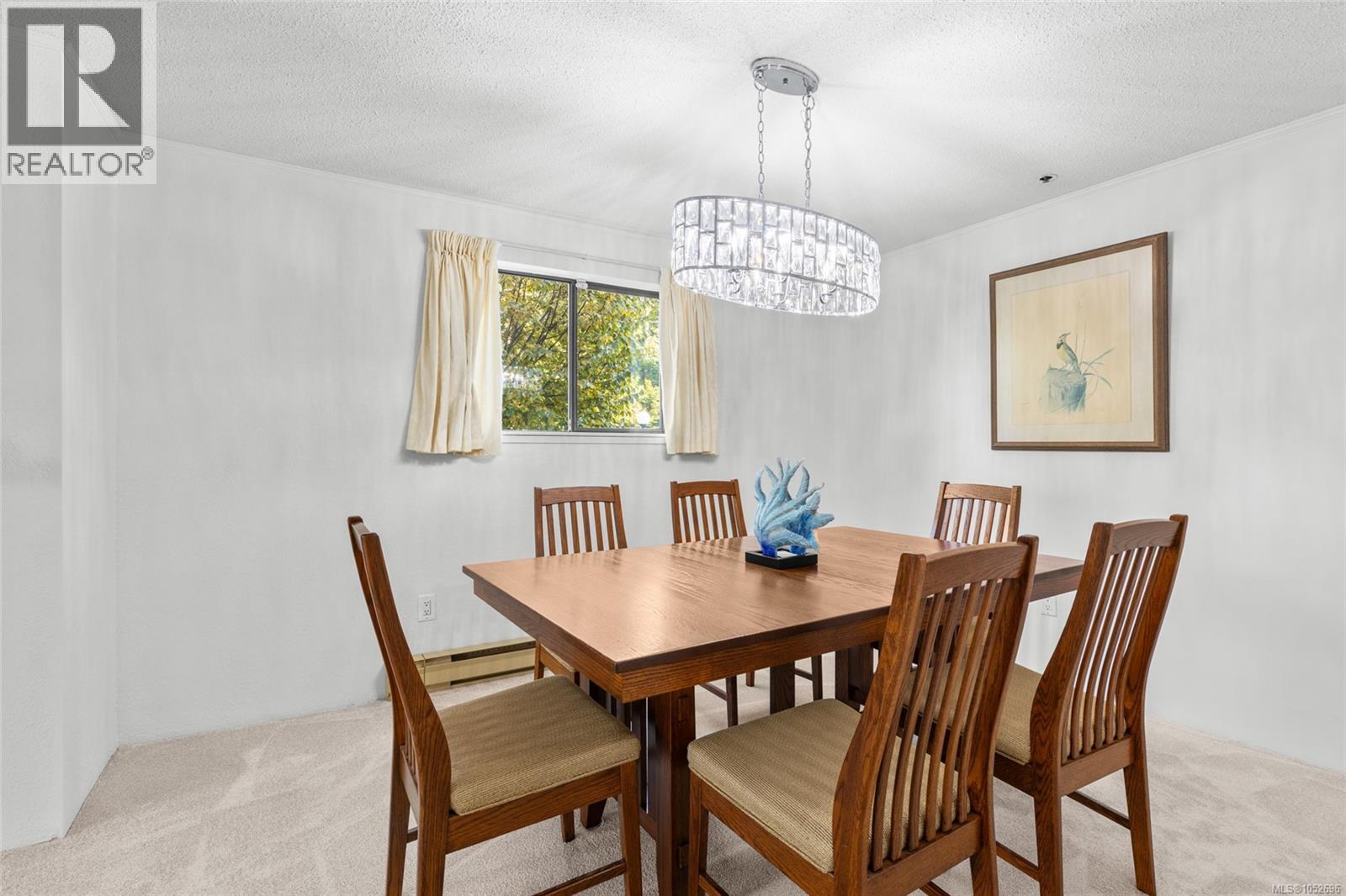 117 1560 Hillside Avenue, Victoria