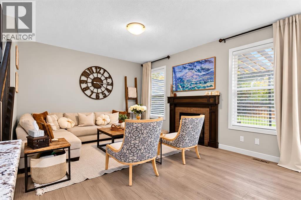 260 Cranarch Common SE photo 16