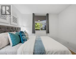 309 - 260 Davis Drive, Newmarket, ON L3Y7C3 Photo 15