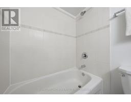 309 - 260 Davis Drive, Newmarket, ON L3Y7C3 Photo 19
