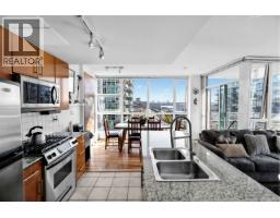 806 168 E Esplanade Avenue, North Vancouver, BC V7L4X8 Photo 6
