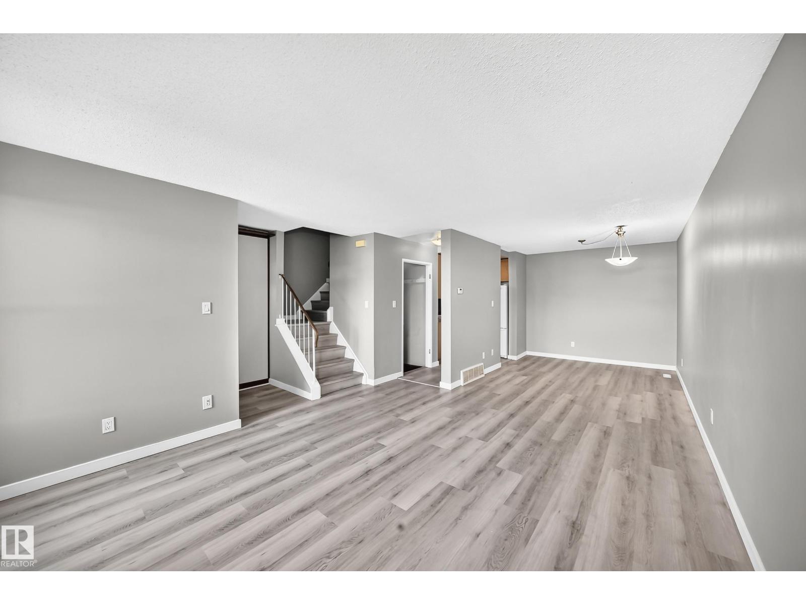 1190 Knottwood RD E NW, Edmonton — photo 18