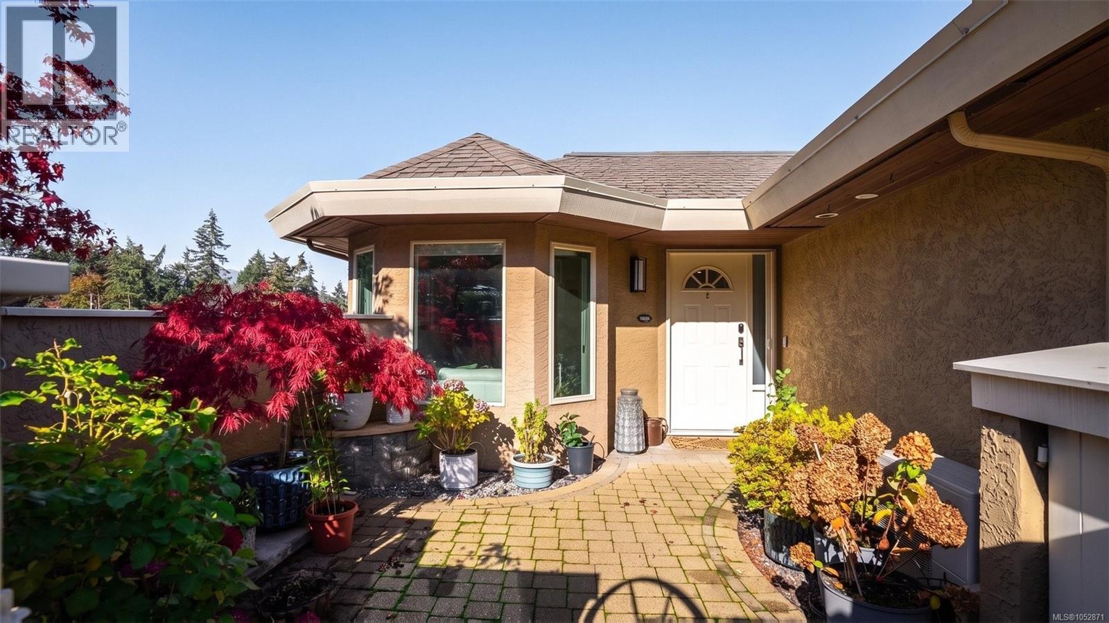 502 6880 Wallace Dr, Central Saanich - Image 1