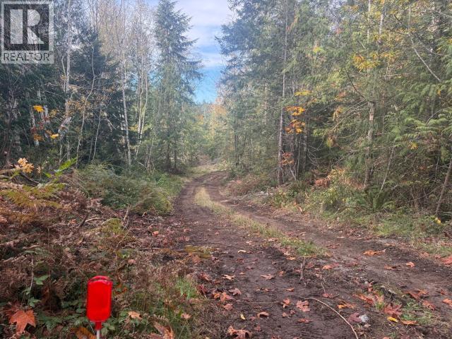 SL 3-9660 ROOTS WAY, Powell River - Image 1