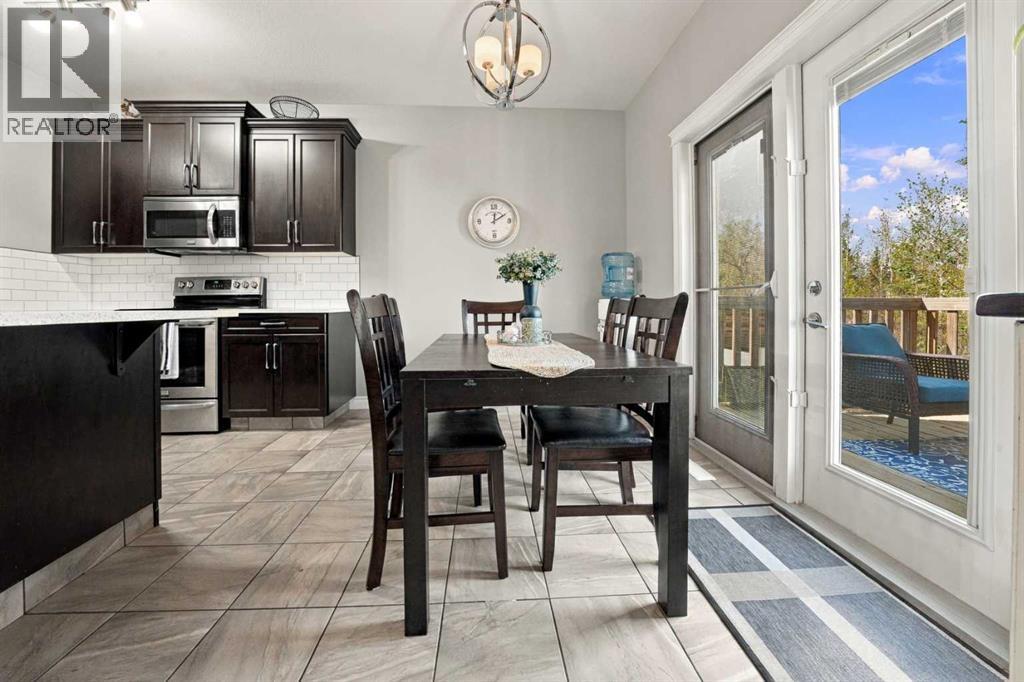 Dining Room w/ Access to Upper Deck
