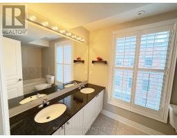 1 Fairhead Mews, Toronto, ON M4E3Y4 Photo 19