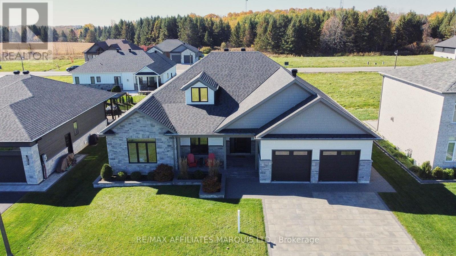 18163 ST LAURENT BOULEVARD, South Glengarry — photo 3