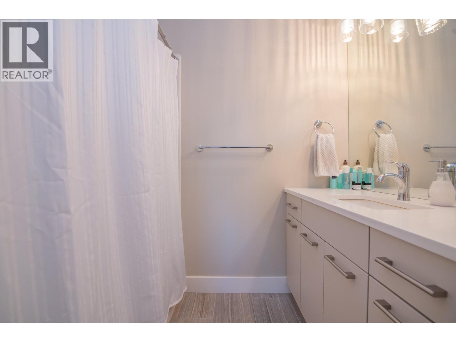 964 Mt Ida Drive, Vernon - Image 1