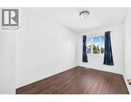3pc Bathroom - 2368 Eversyde Avenue Sw, Calgary, AB T2Y4X6 Photo 8