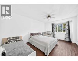 2368 Eversyde Avenue Sw, Calgary, AB T2Y4X6 Photo 11