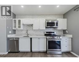 Recreational, Games room - 935 Madeira Way Ne, Calgary, AB T2A5T3 Photo 8