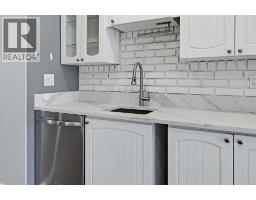 Storage - 935 Madeira Way Ne, Calgary, AB T2A5T3 Photo 9