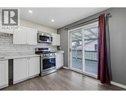 935 Madeira Way Ne, Calgary, AB T2A5T3 Photo 12