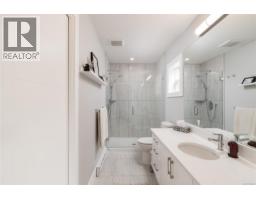 2 3031 Jackson St, Victoria, BC V8T3Z7 Photo 16