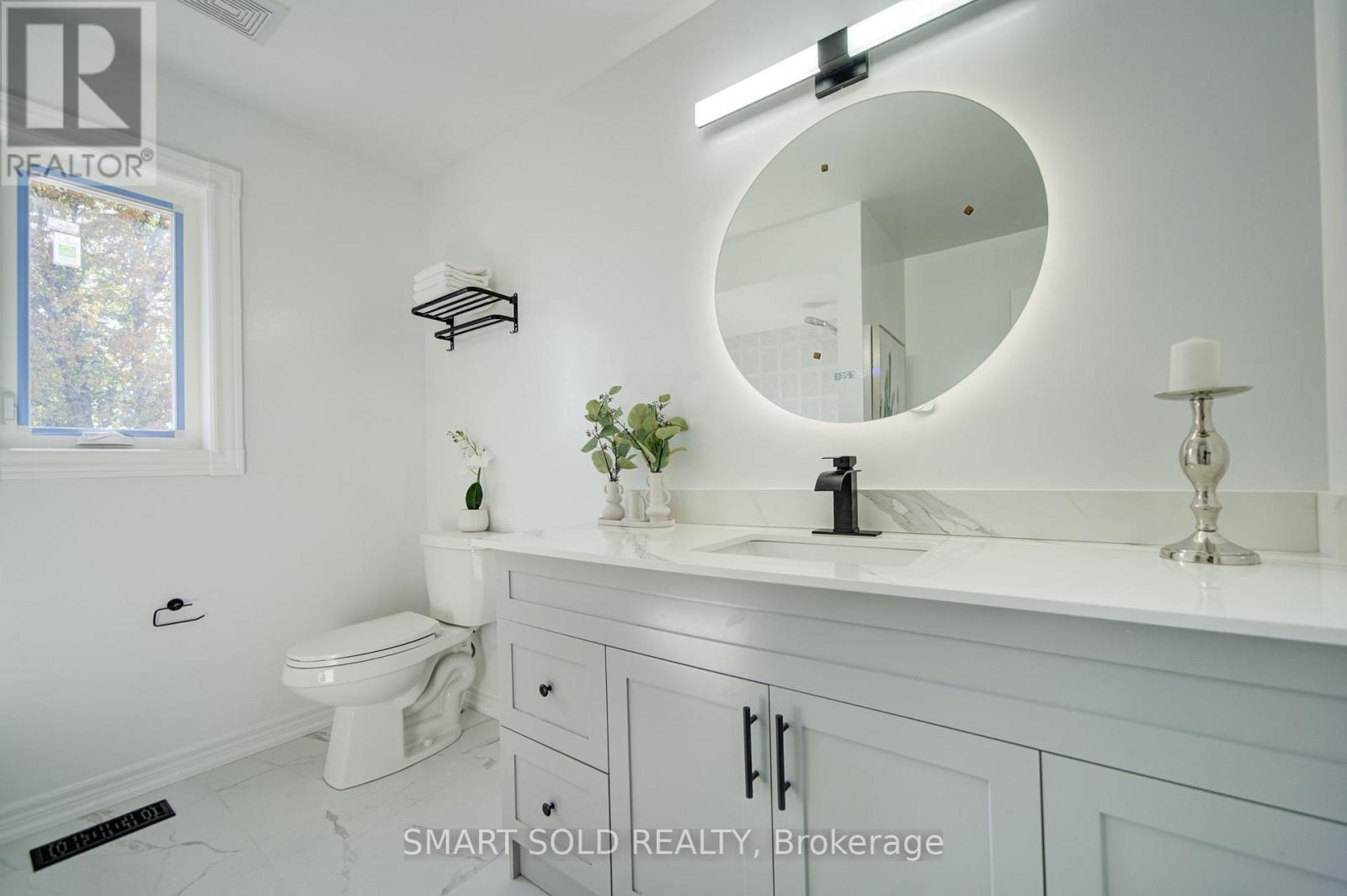 32 Brockman Crescent, Ajax, ON photo 24