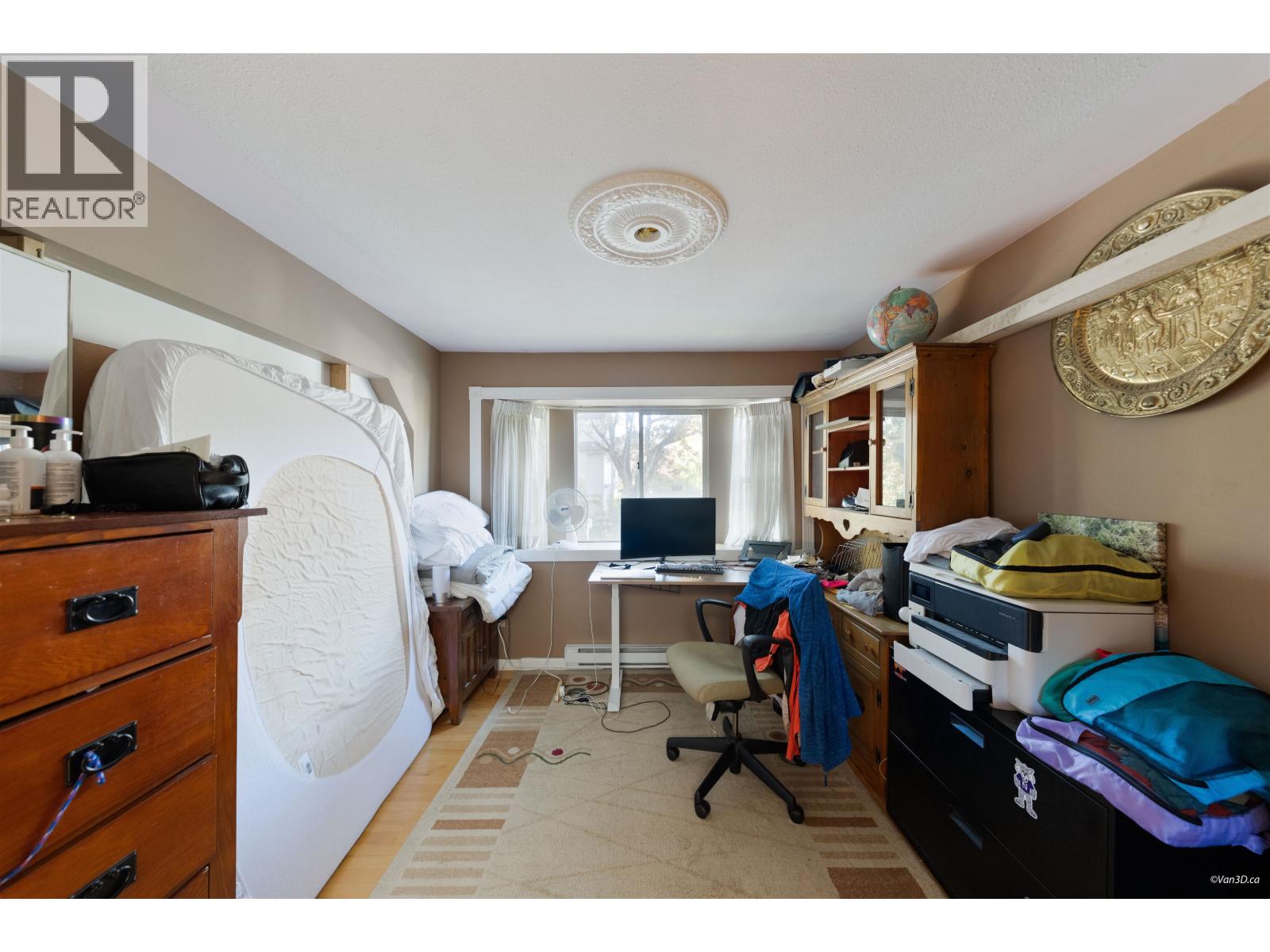 195 W 17TH AVENUE, Vancouver - Image 1