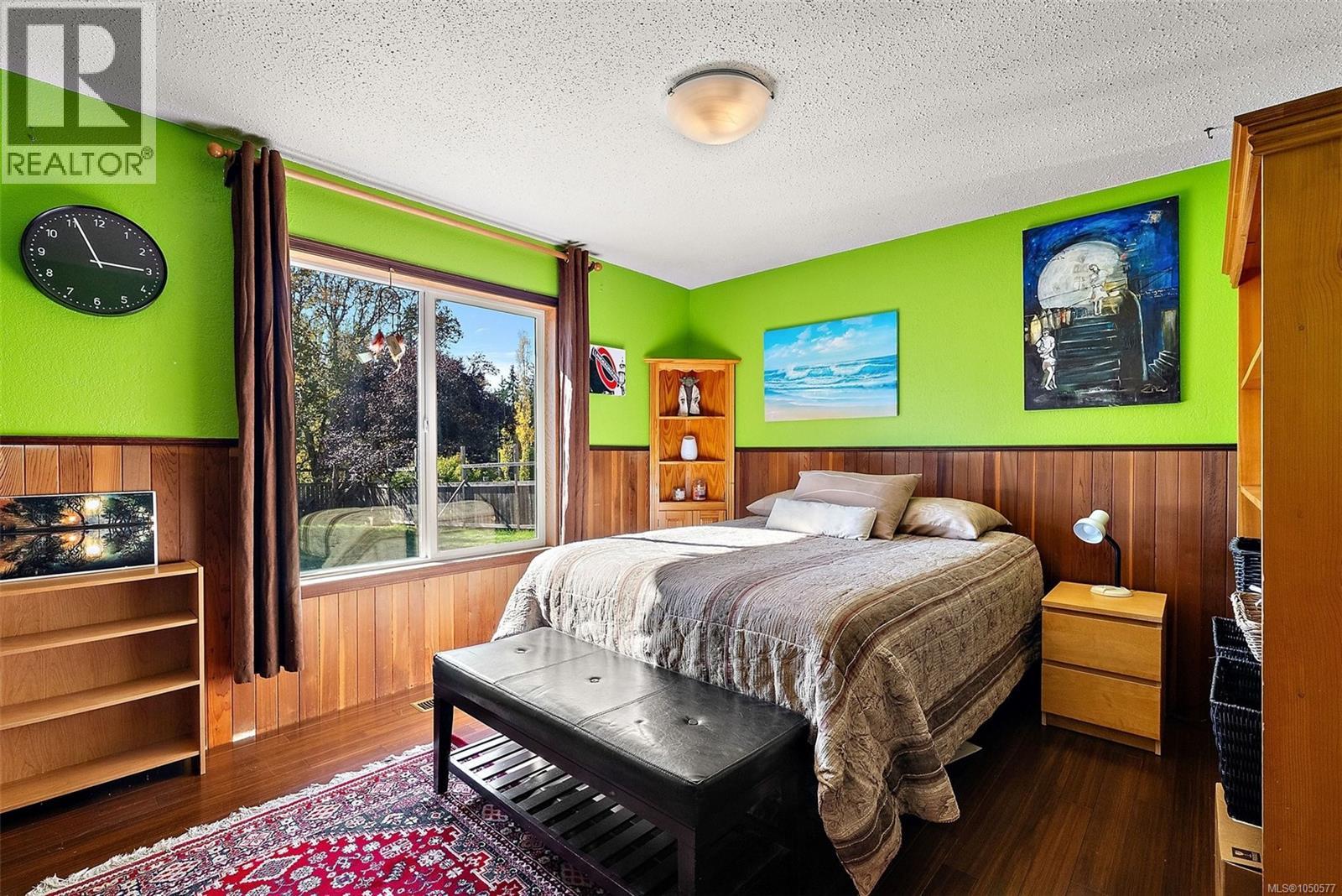 1321 Prillaman Ave, Saanich - Image 1