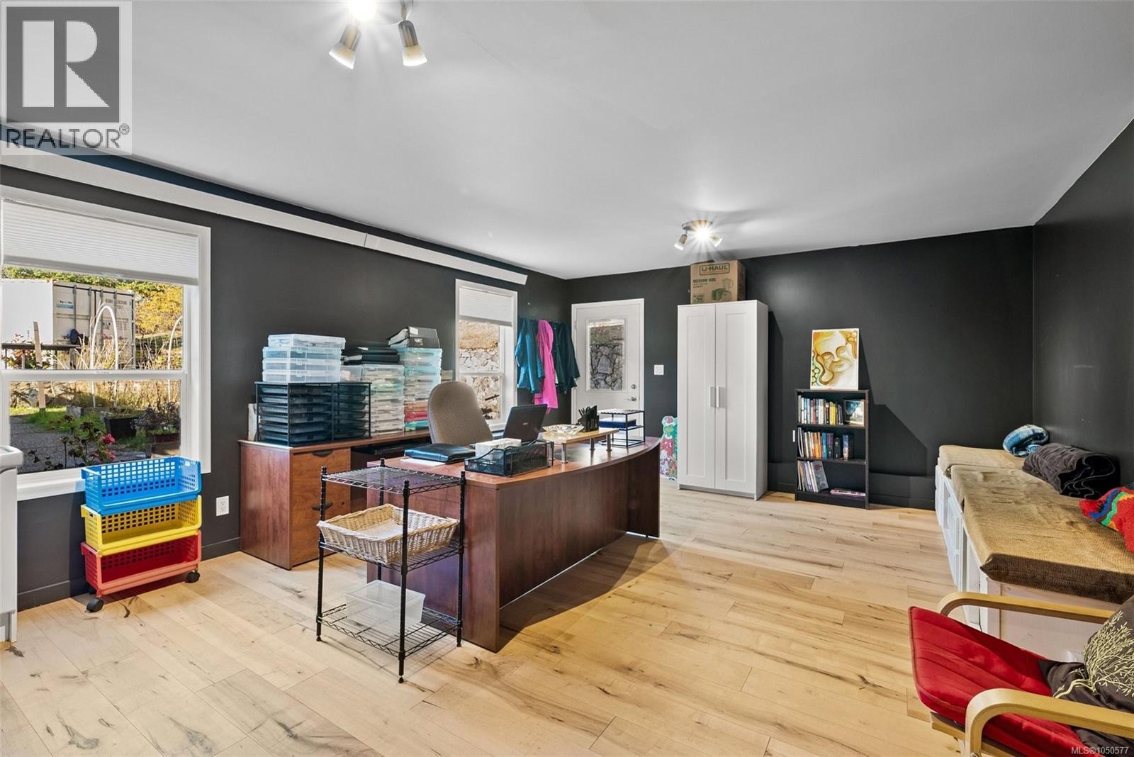 1321 Prillaman Ave, Saanich - Image 1