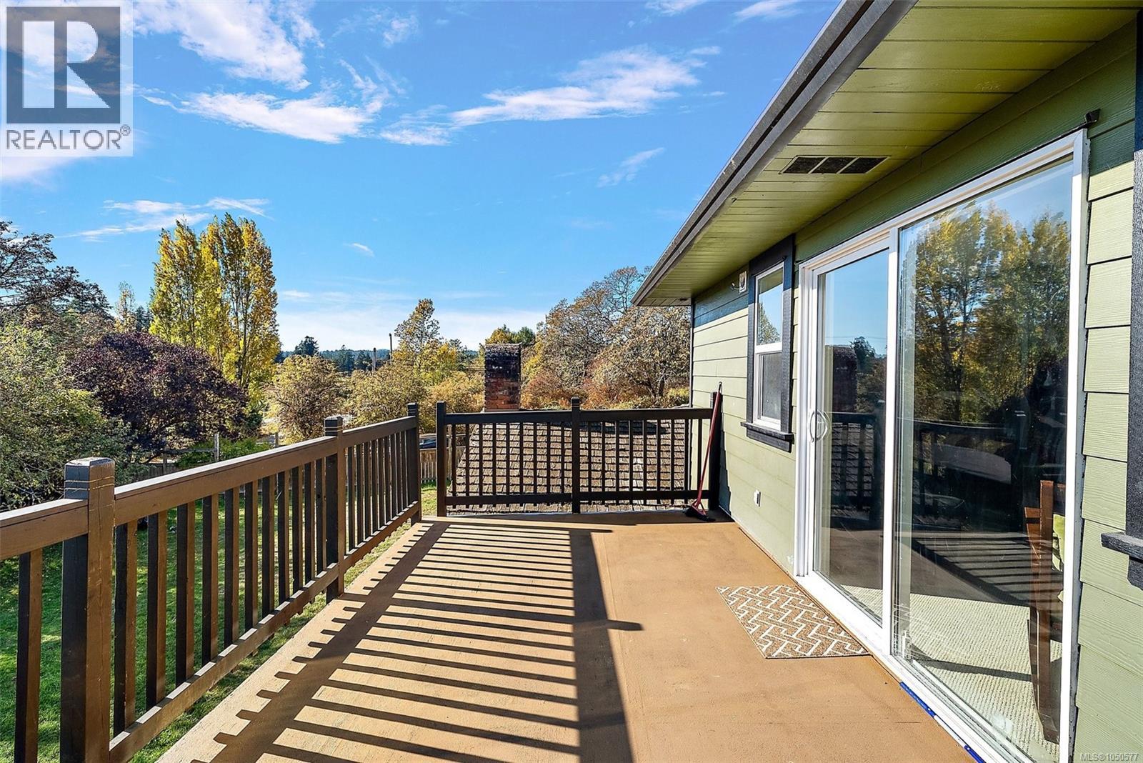 1321 Prillaman Ave, Saanich - Image 1