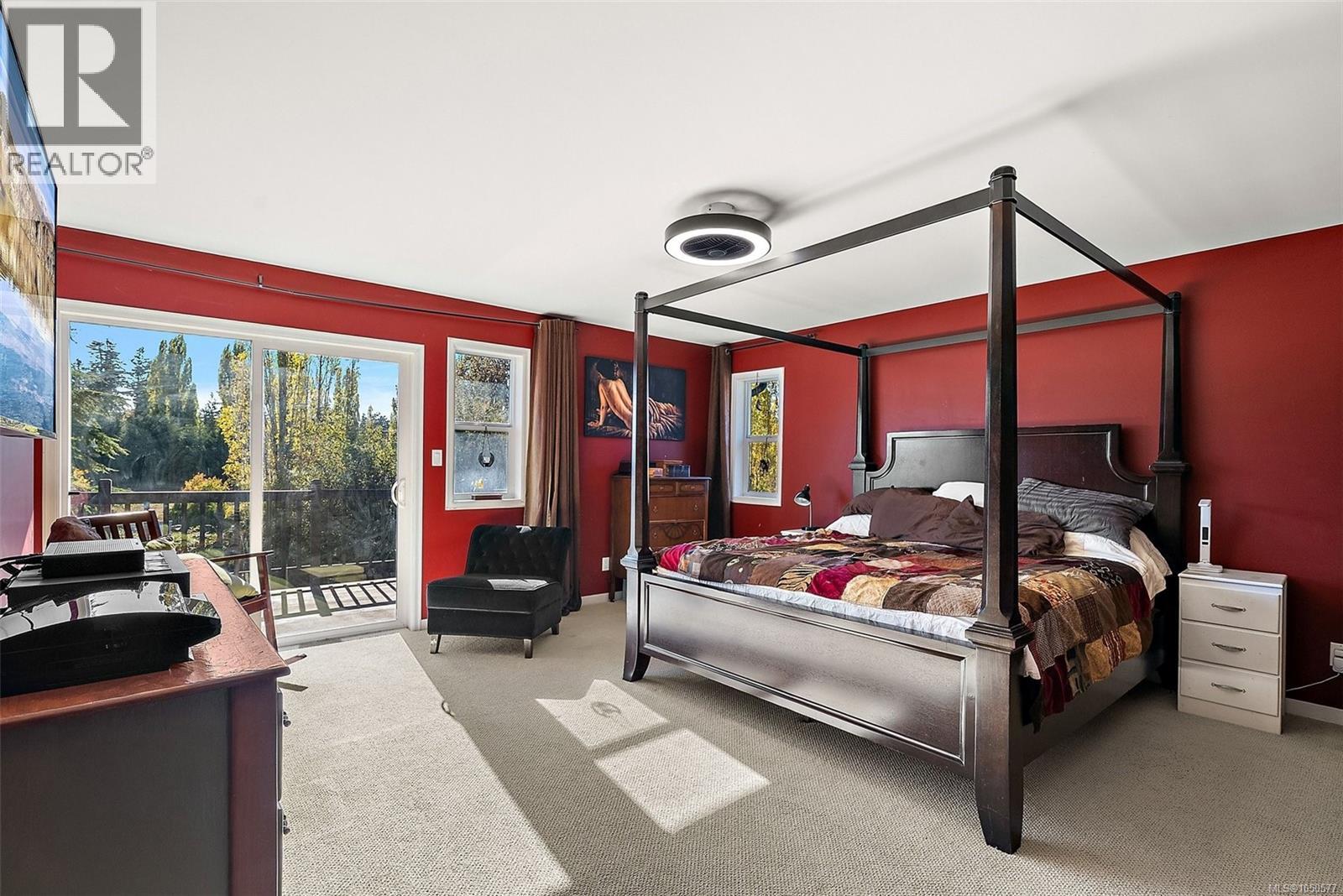1321 Prillaman Ave, Saanich - Image 1