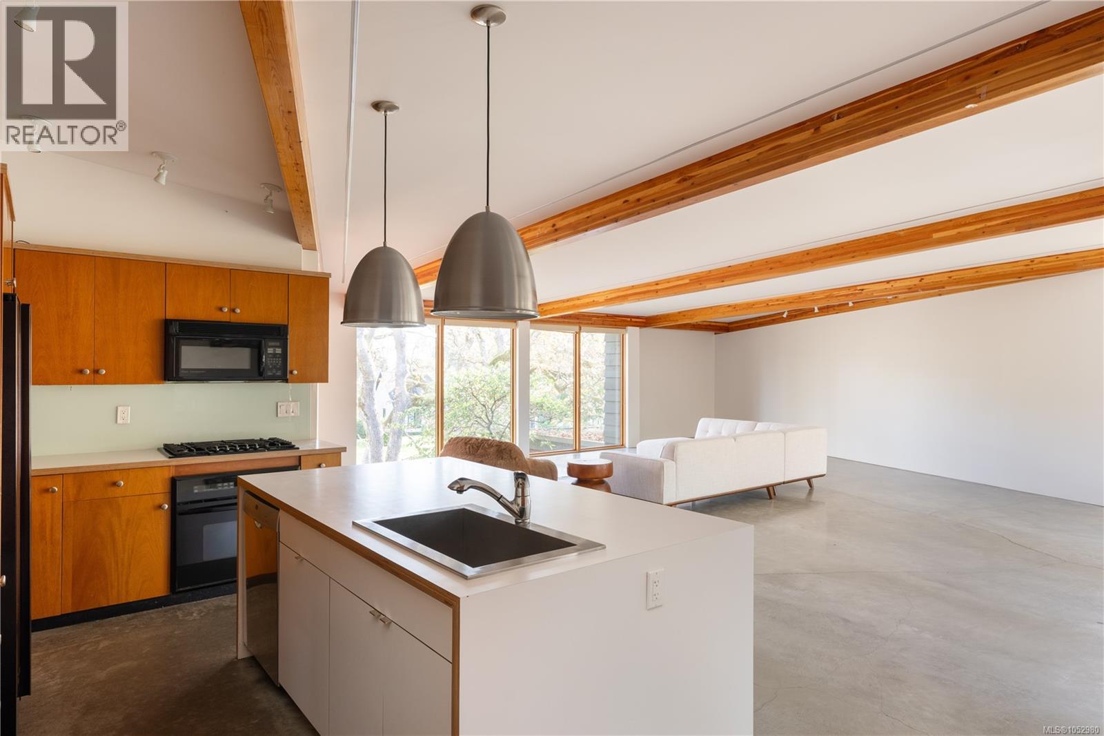 3190 EXETER Rd - 19