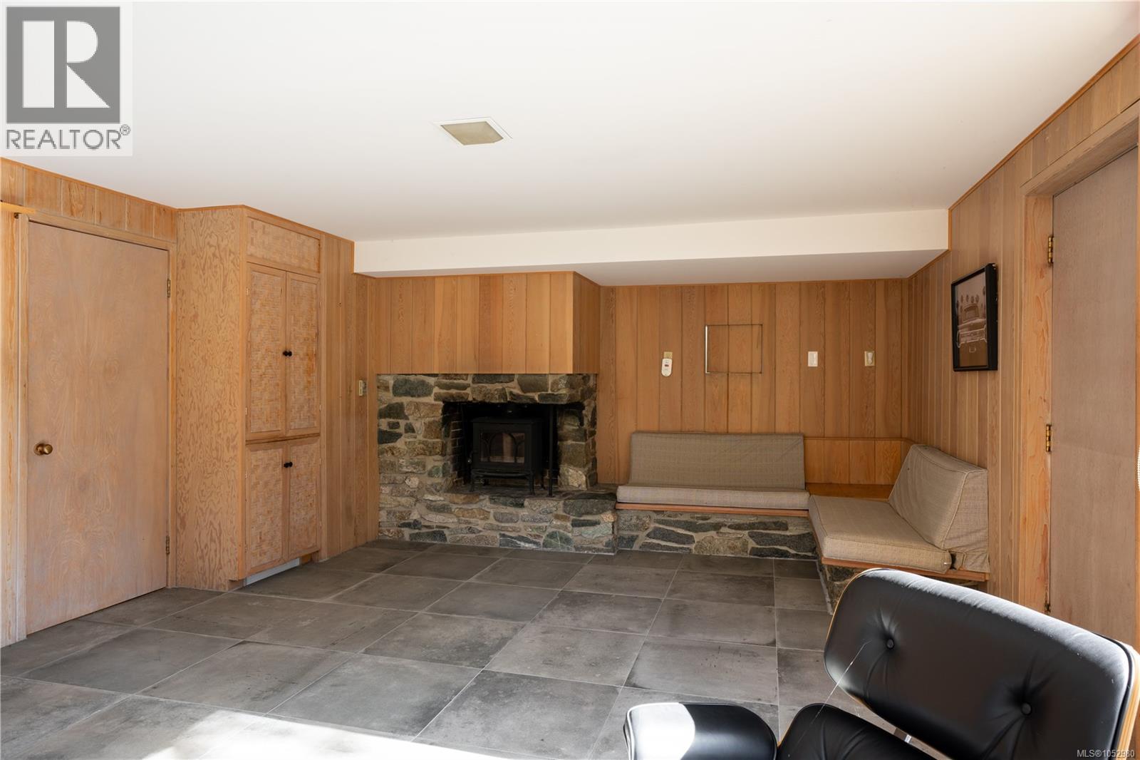 3190 EXETER Rd - 35