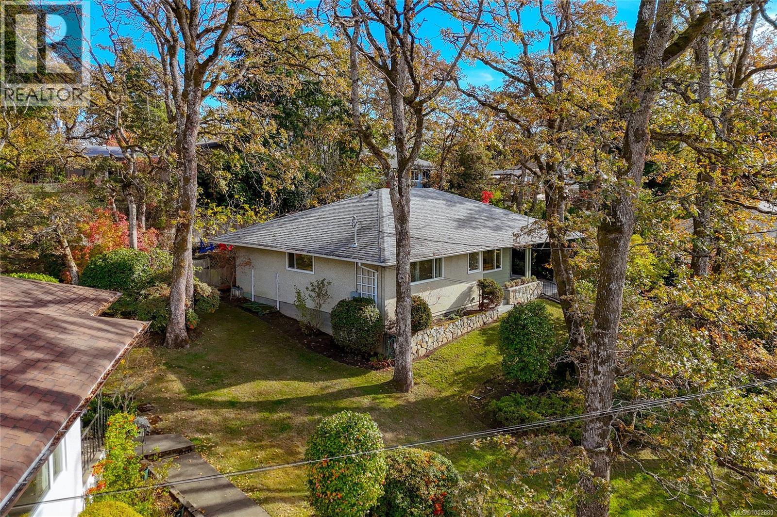 1287 Filmer Rd, Saanich - Image 1