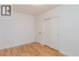 1287 Filmer Rd, Saanich, BC V8P1W5 Photo 30