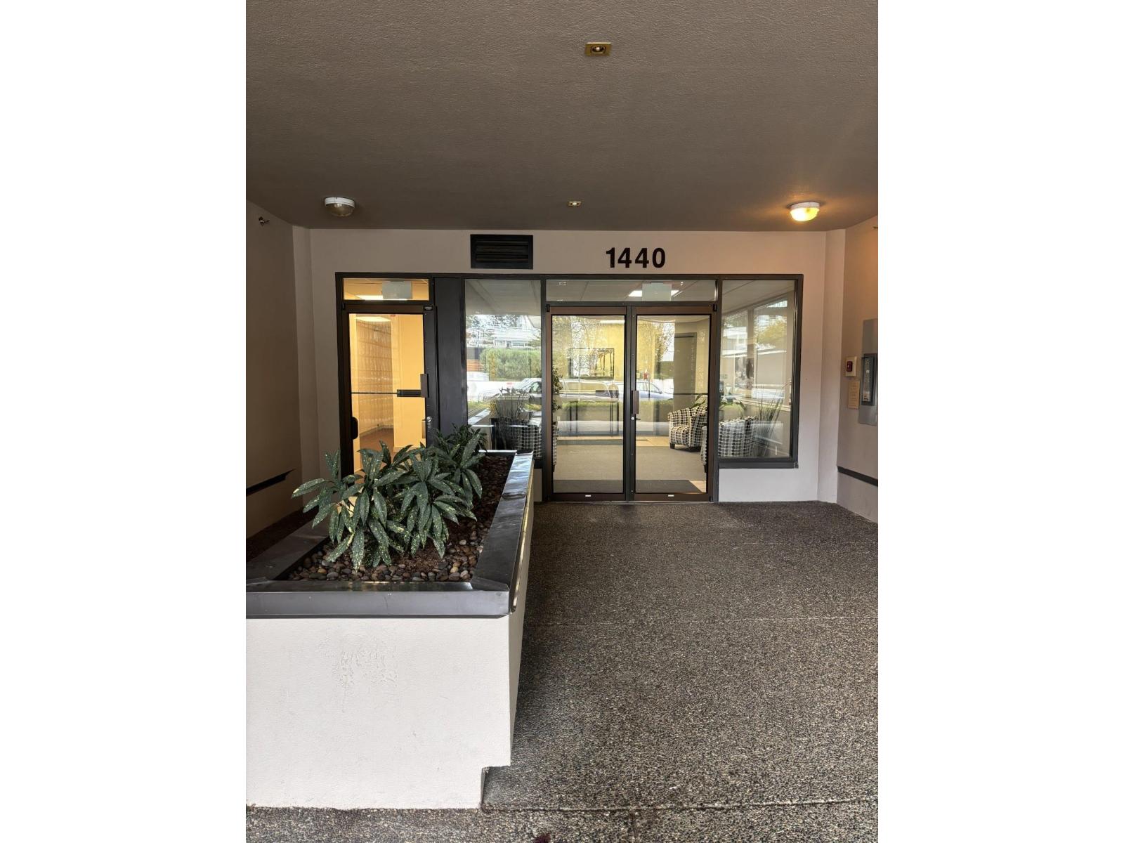 101 1440 GEORGE STREET, Surrey