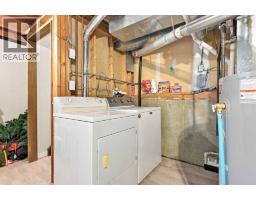 52 Canterbury Gardens Sw, Calgary, AB T2W2S9 Photo 25